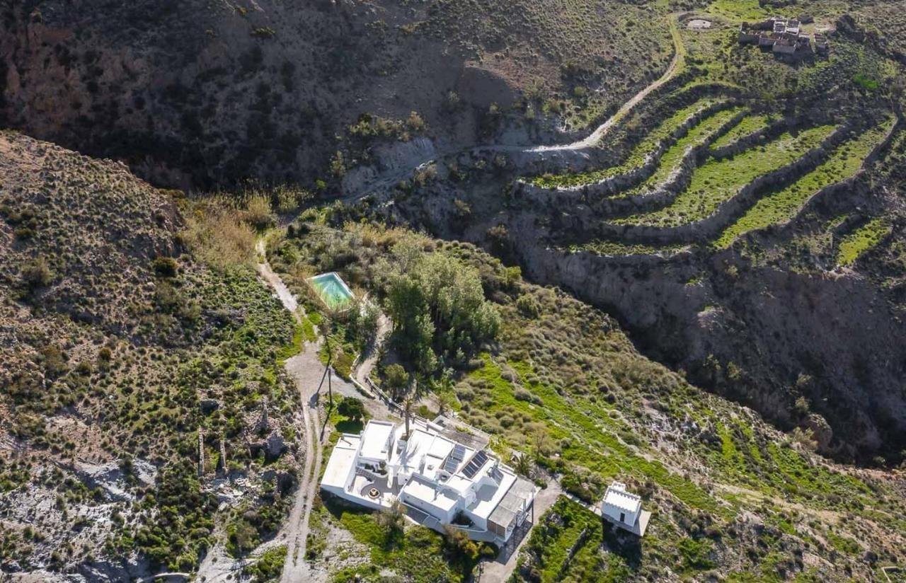 Cortijo El Albaricoque De La Sierra - Finca De 75 Hectareas ! Nijar Exterior photo