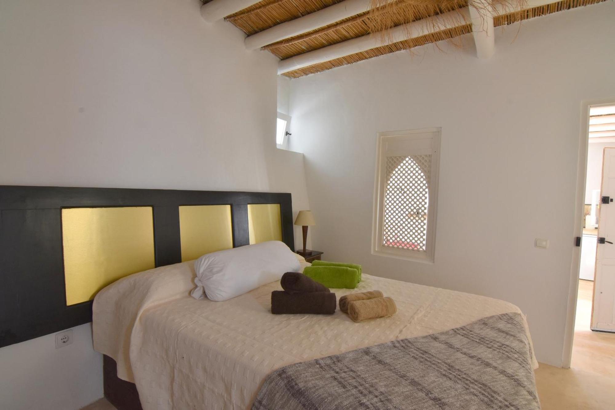 Cortijo El Albaricoque De La Sierra - Finca De 75 Hectareas ! Nijar Exterior photo